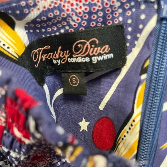 Trashy Diva Trixie Rock Print Dress - Picture 4 of 7